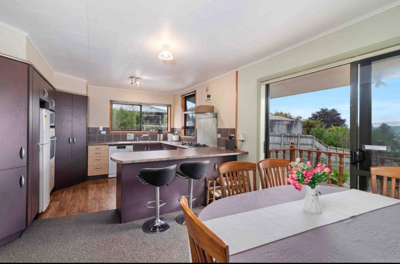 Mountain Top Kiwi Star Holiday Home 罗托鲁阿 外观 照片