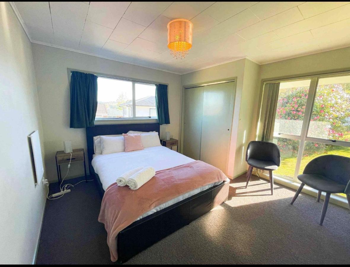 Mountain Top Kiwi Star Holiday Home 罗托鲁阿 外观 照片